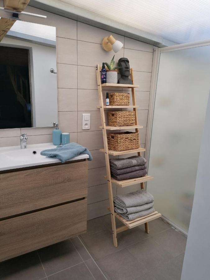Chambre Familiale "Le Pecher" Saillans  Δωμάτιο φωτογραφία